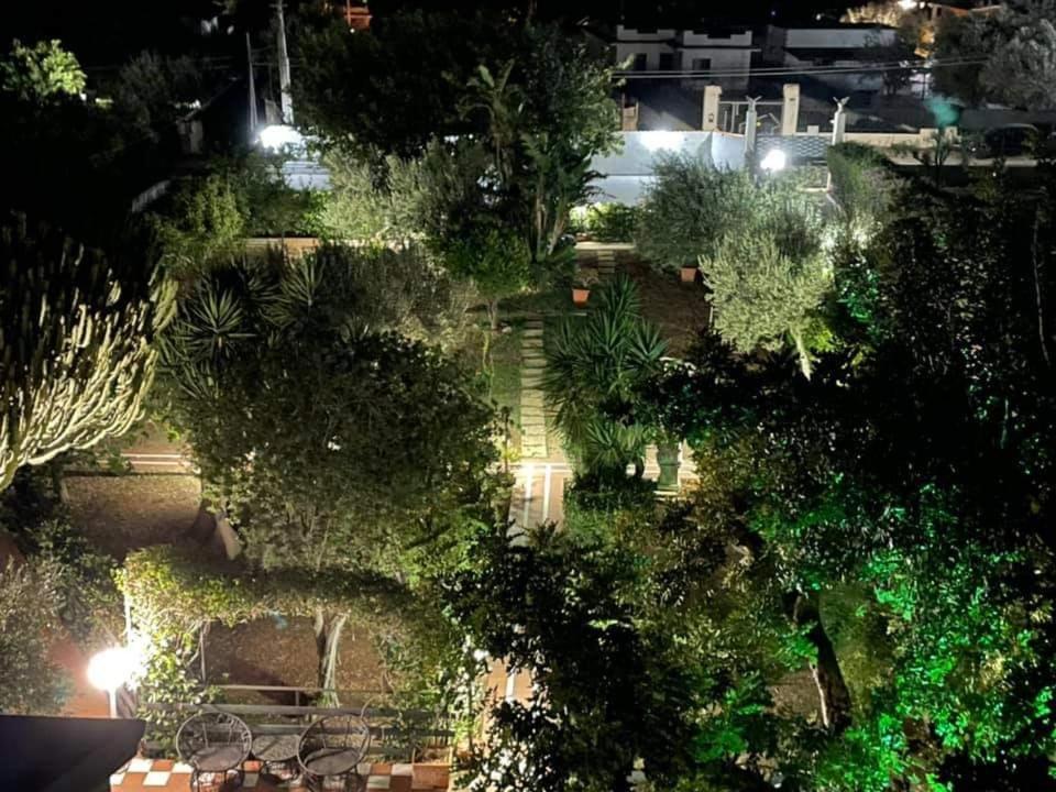 Grotta Dei Puntali B&B Carini Exterior foto